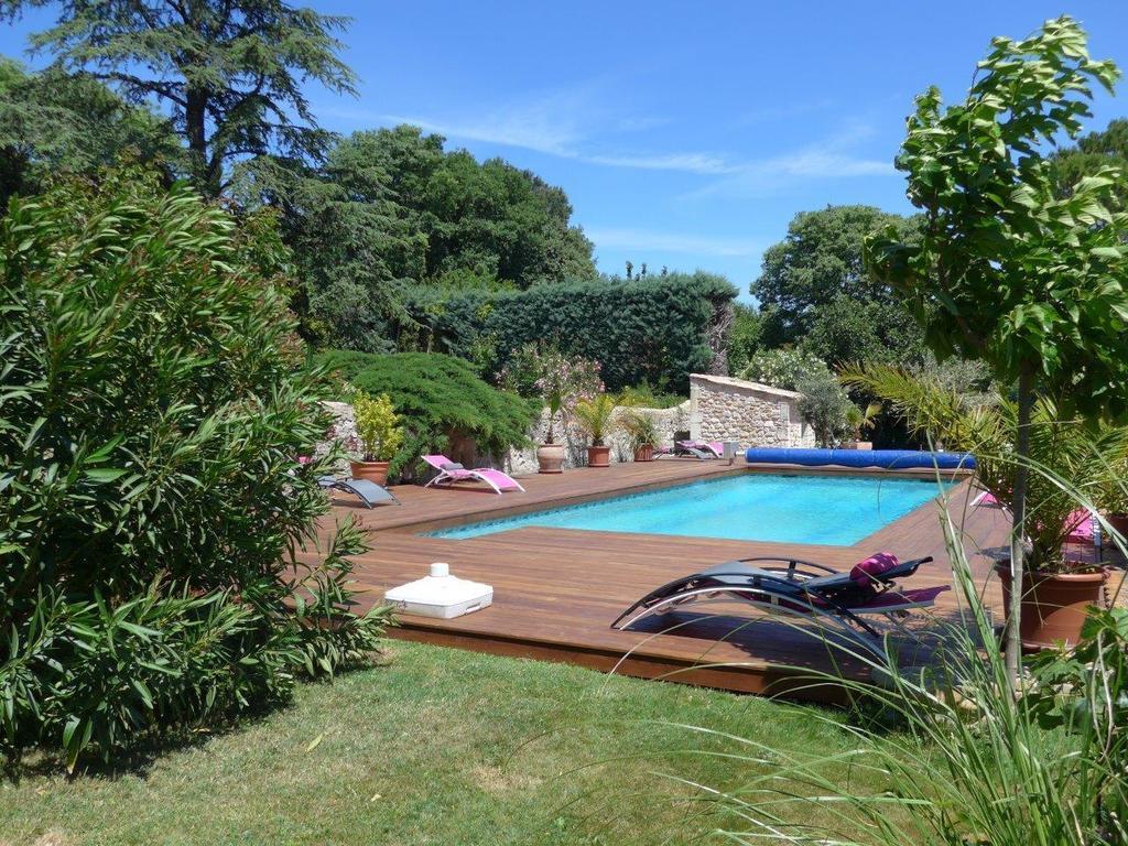 Le Chateau Des Estubiers Bed & Breakfast Serignan-du-Comtat Bilik gambar
